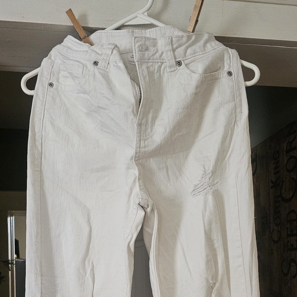 White Distressed Jeans